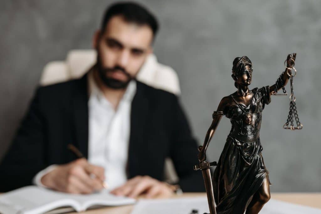 Abogados Oitura